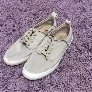 Roxy surf shoes, size 8